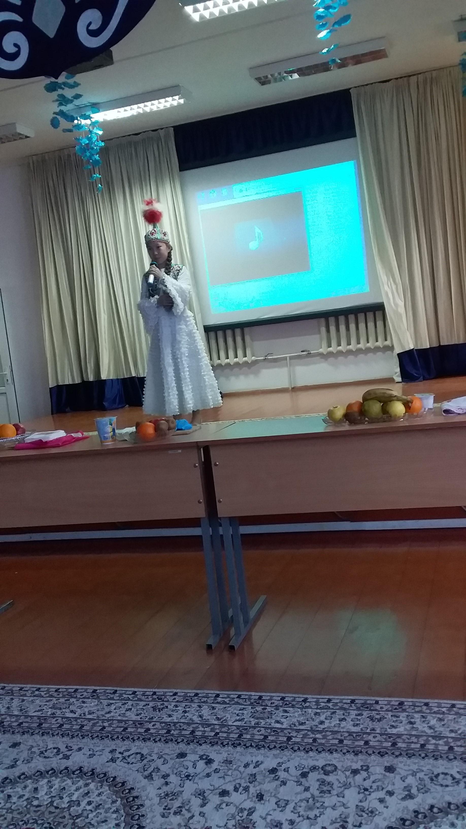 Конкурс "А ну-ка, девочки"