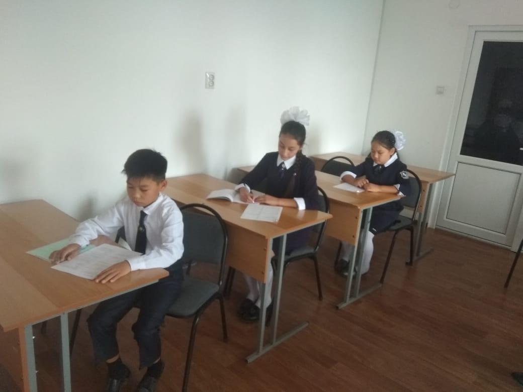 Тестирование учеников в гимназию 25.08.2019