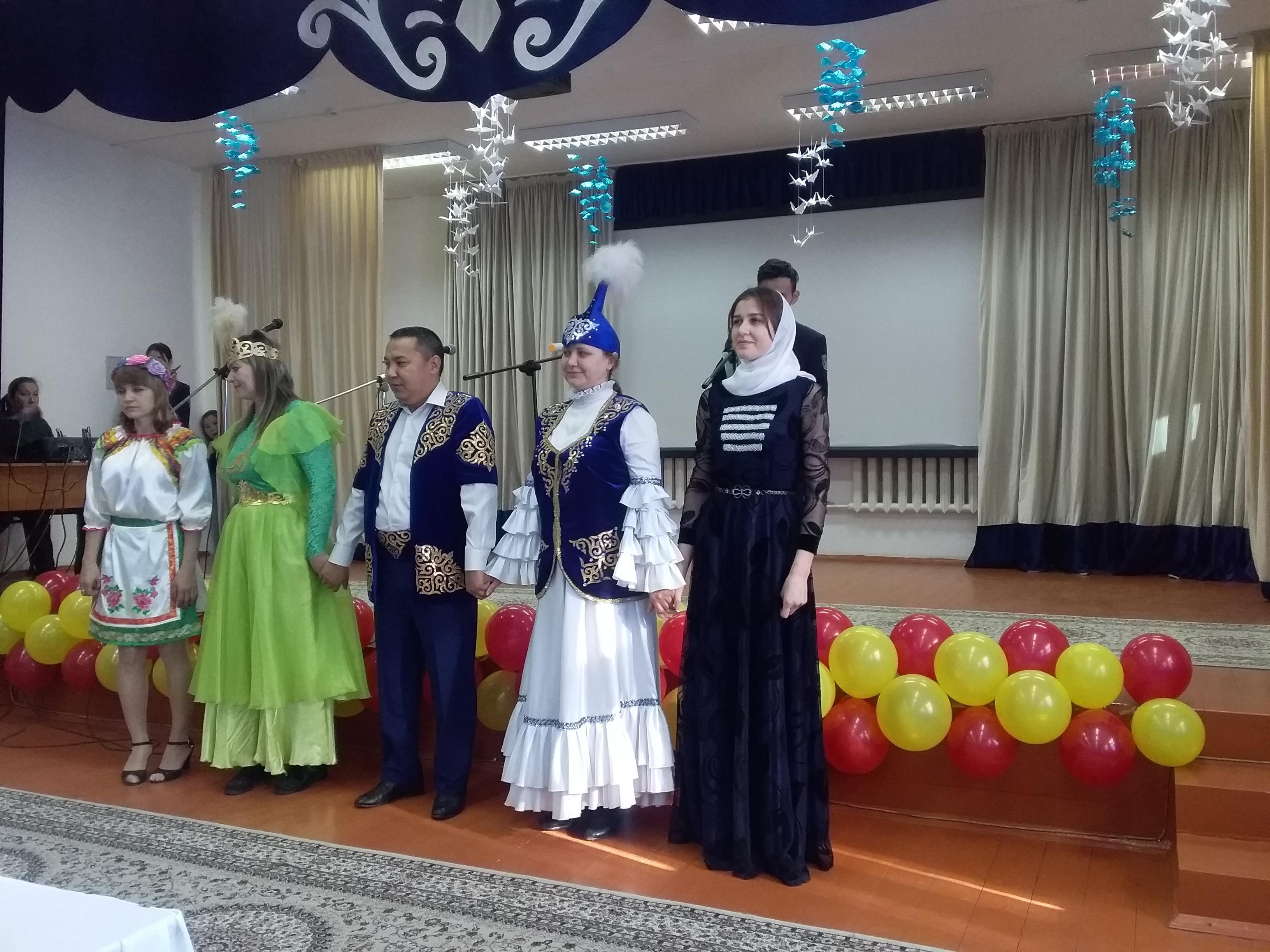 Конкурс патриотической песни среди учащихся 5-7 классов