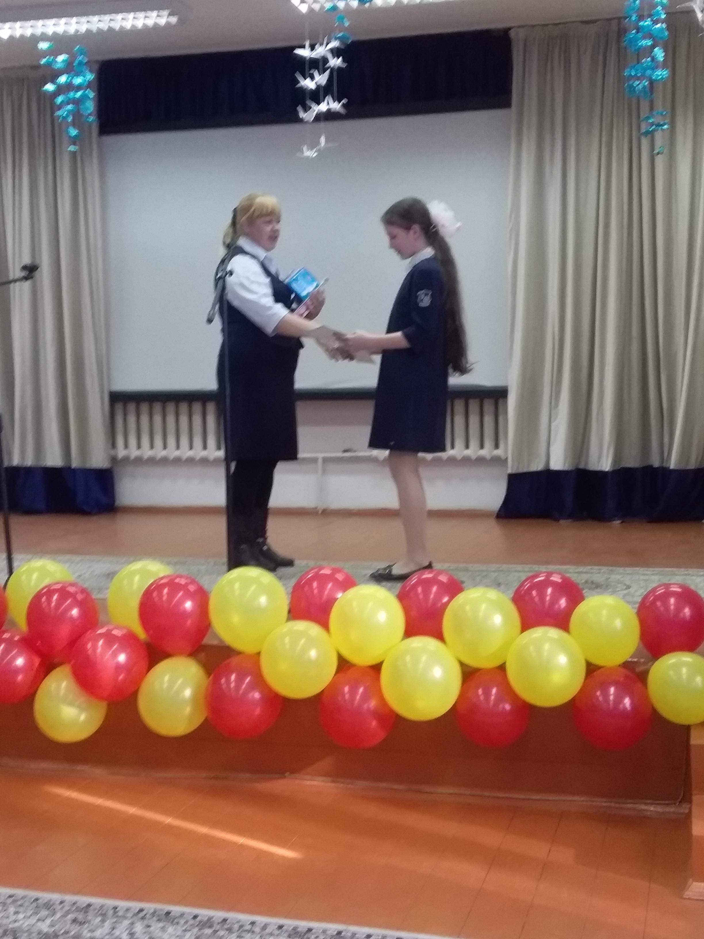 Конкурс патриотической песни среди учащихся 5-7 классов