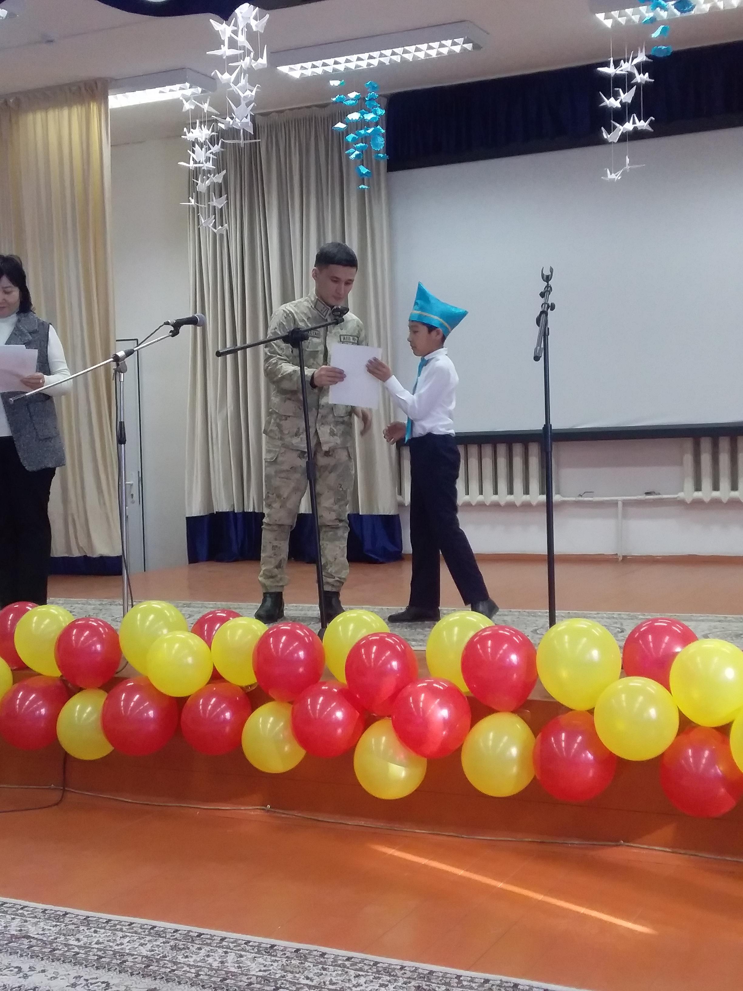 Конкурс патриотической песни среди учащихся 5-7 классов