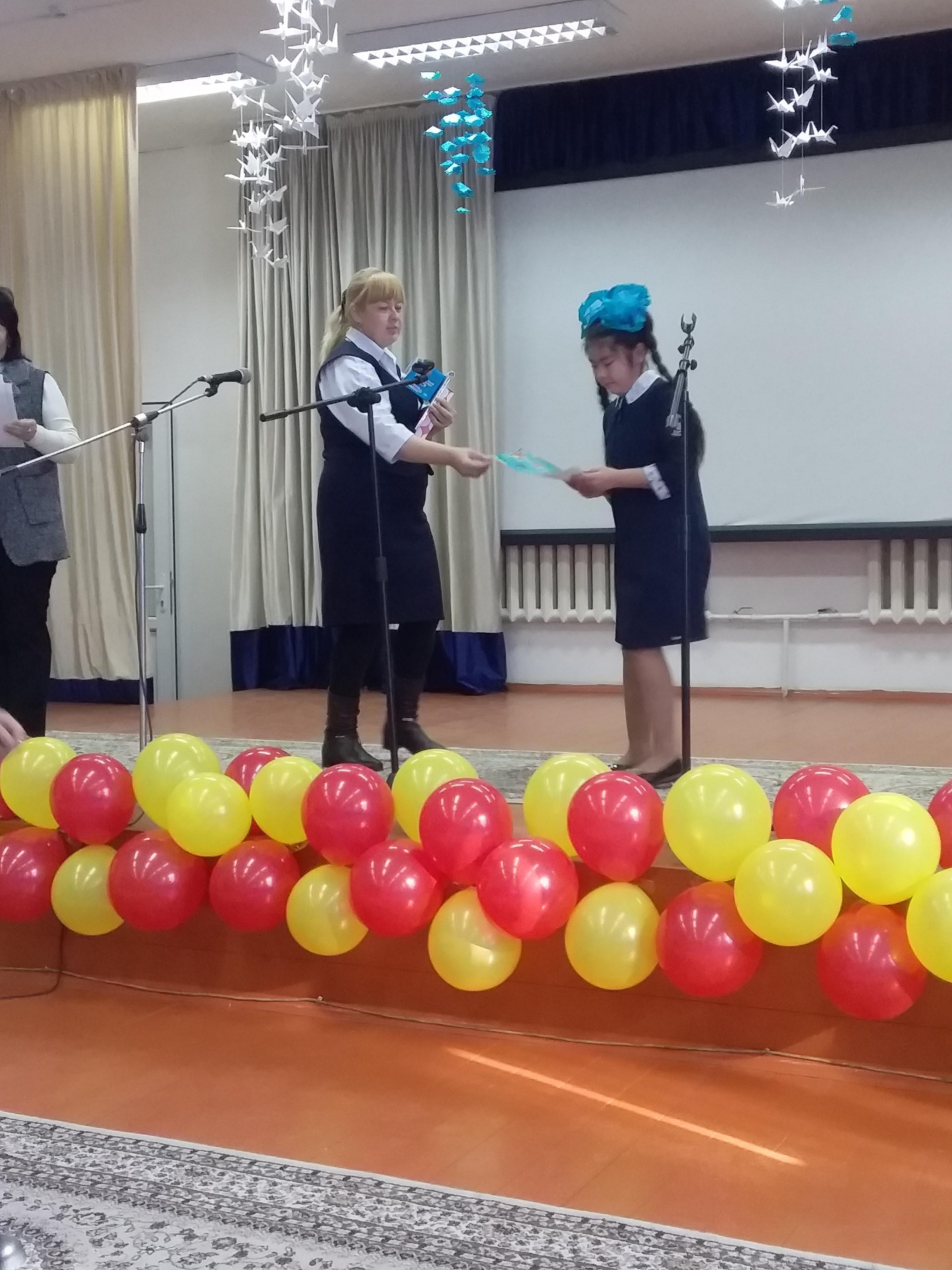 Конкурс патриотической песни среди учащихся 5-7 классов