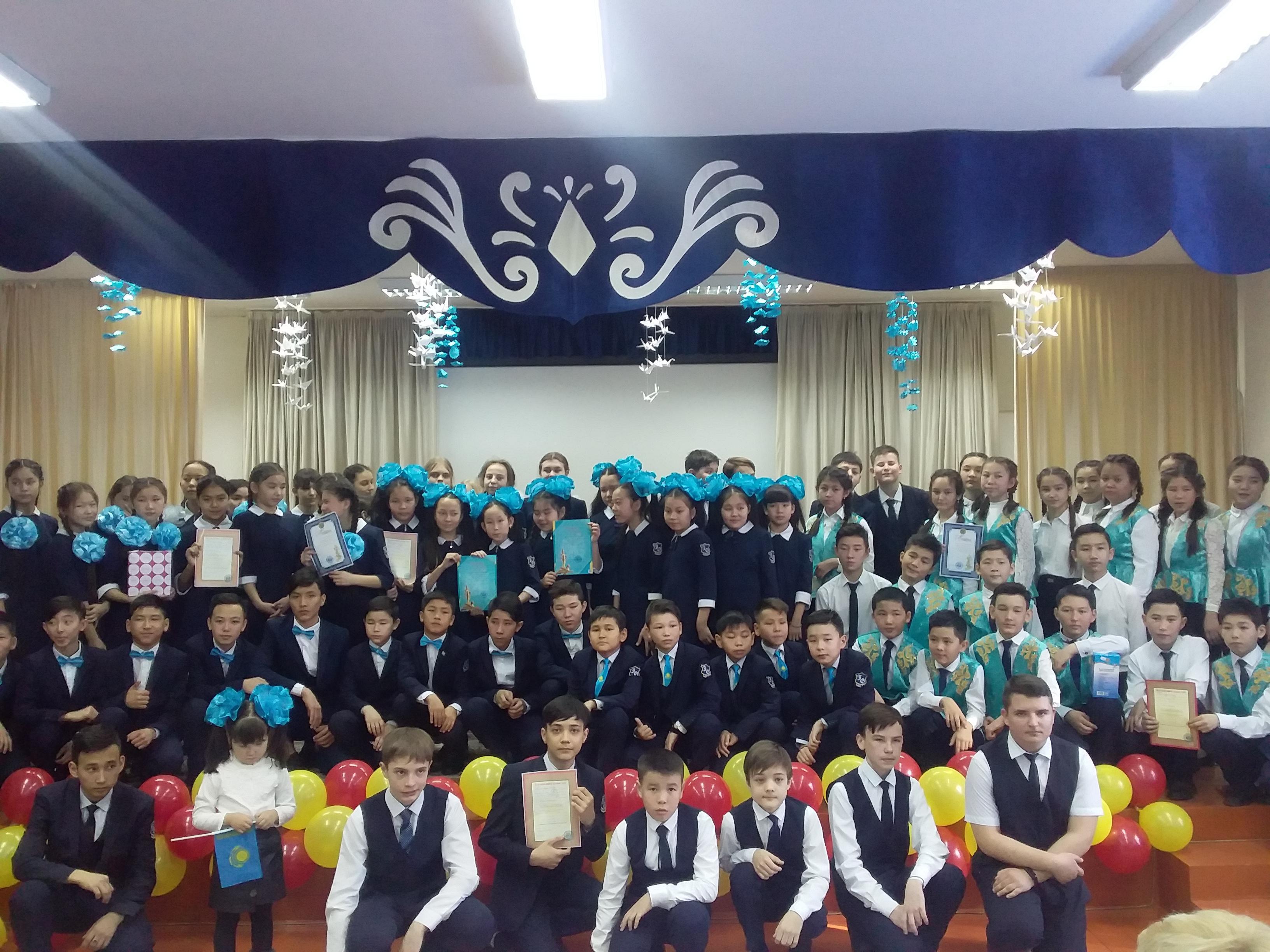 Конкурс патриотической песни среди учащихся 5-7 классов