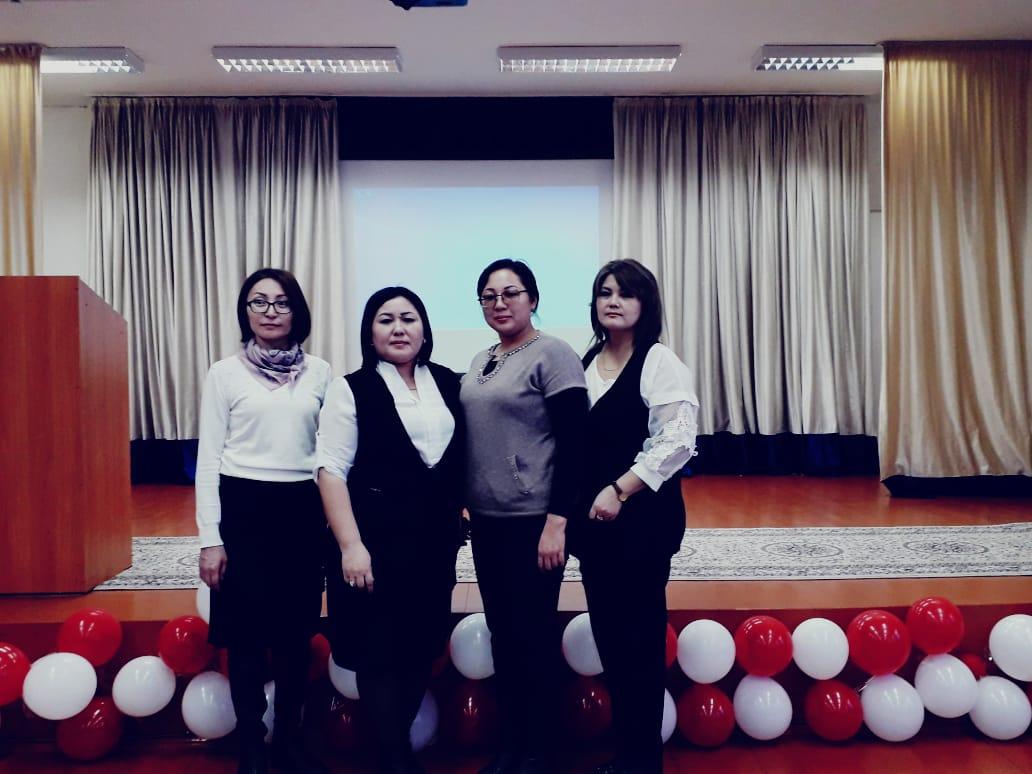 Қазақ тілі мен әдебиеті пәнінің айлығы