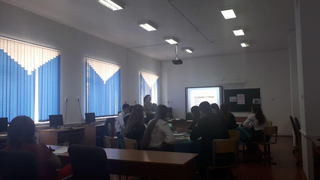 Қазақ тілі мен әдебиеті пәнінің айлығы